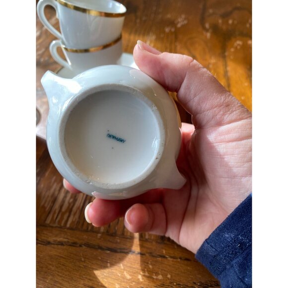 Vintage Weimar Porcelain Childrens Mini Tea Set W/ Gold Trim - 4 Tea Cups Saucer - Picture 7 of 7
